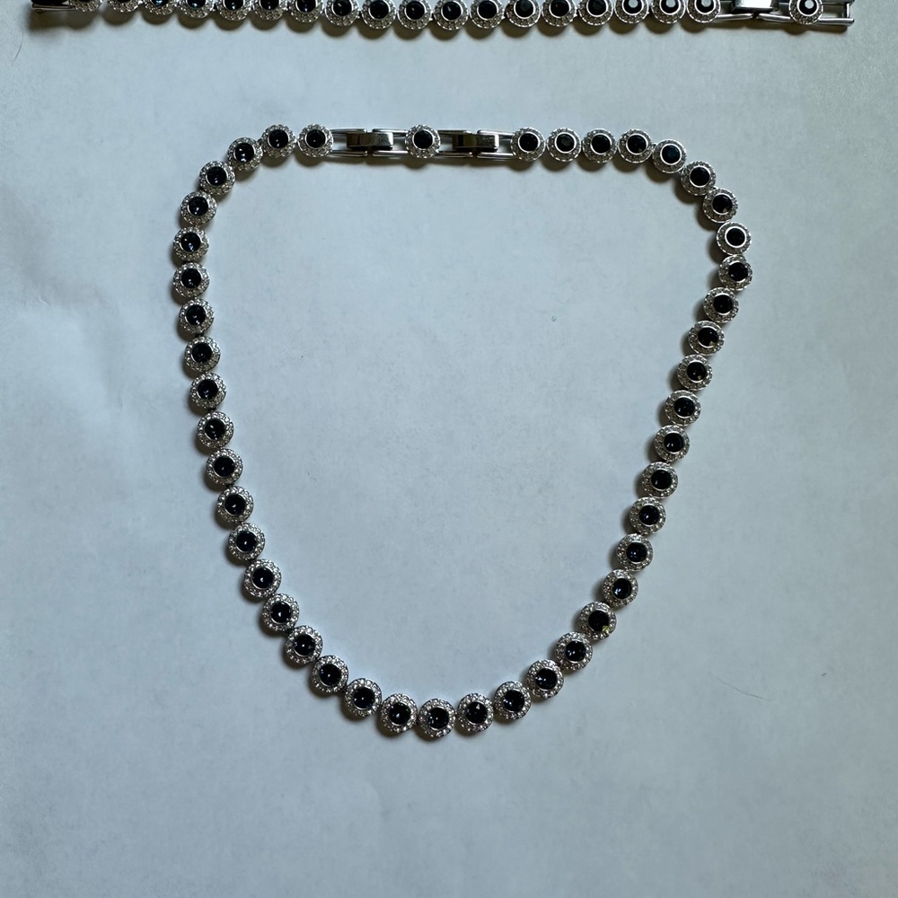 Elegant Silver and Midnight Blue Necklace and Bracelet